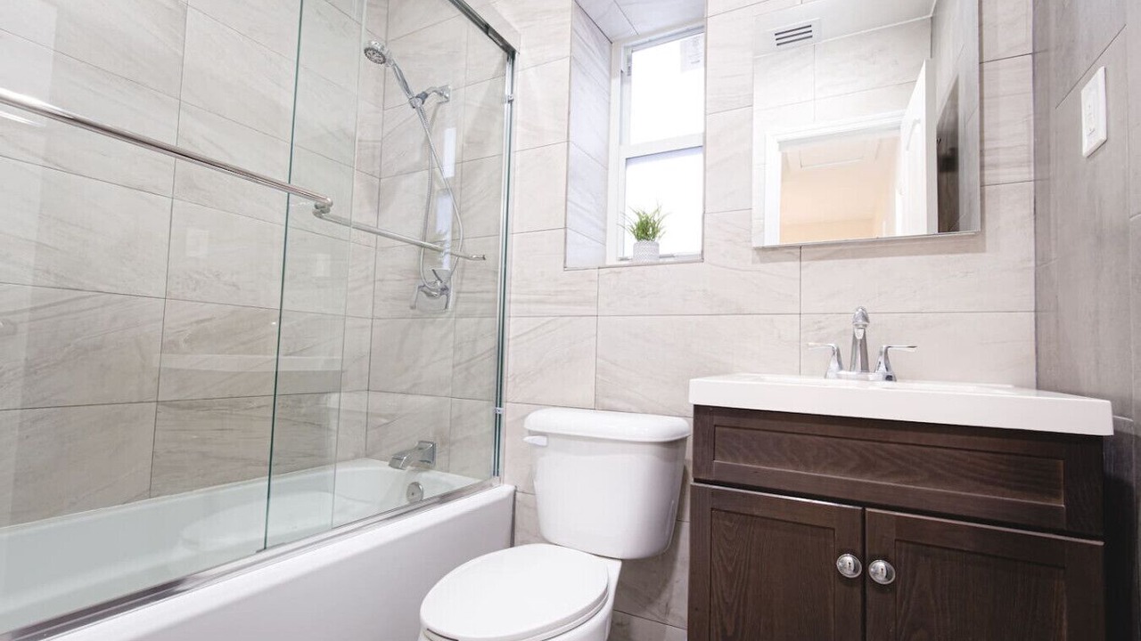 Photo of Bathroom in Ives Estates