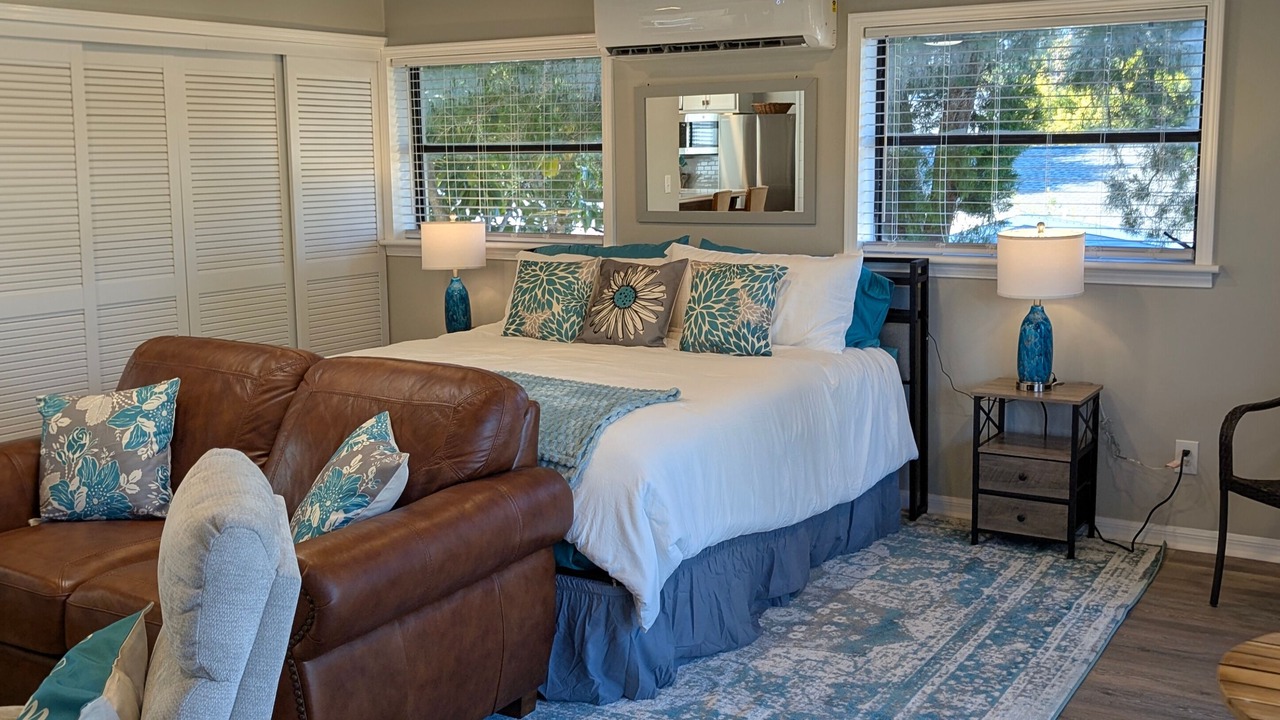 Photo of Bedroom in Paradise Lakes
