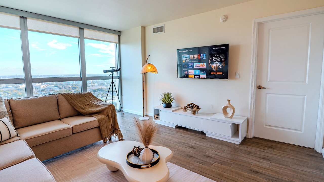Photo of Livingroom in Fort Myers River District