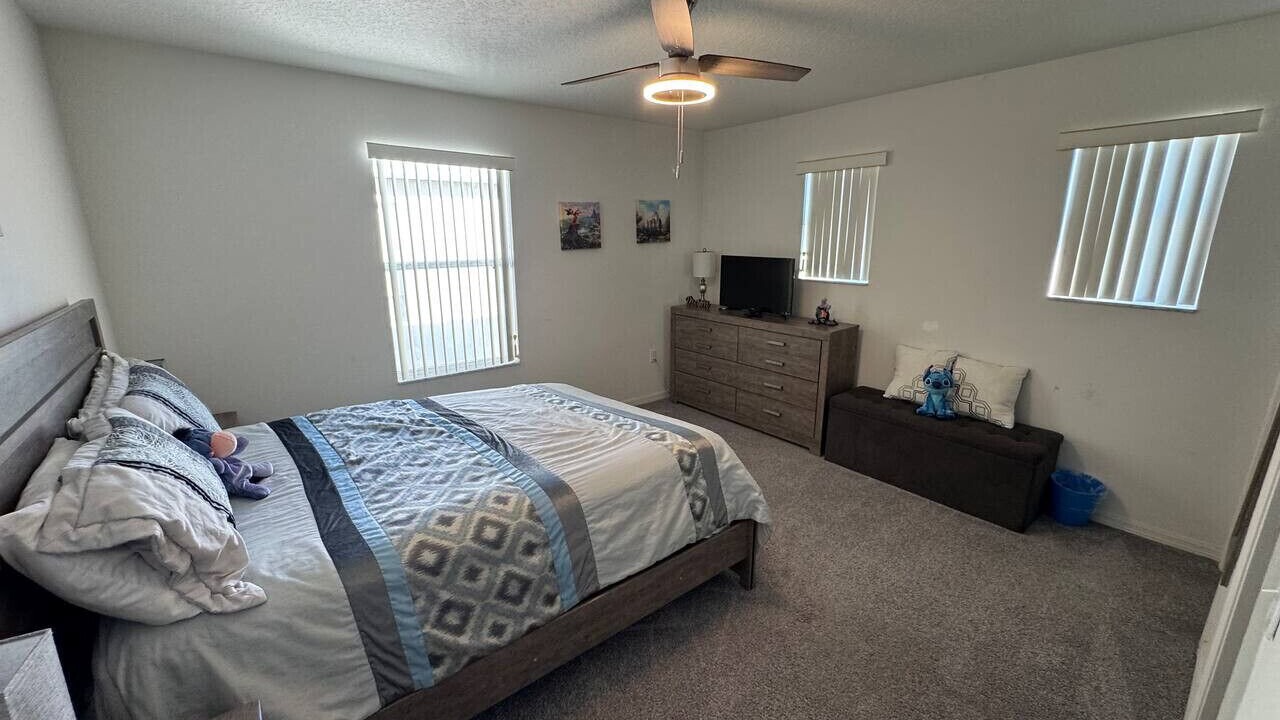 Photo of Bedroom in Windwood Bay