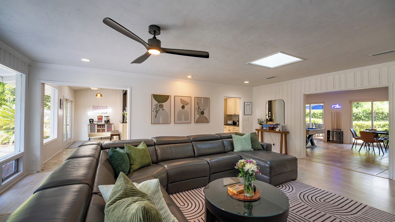 Photo of Livingroom in Gainesville