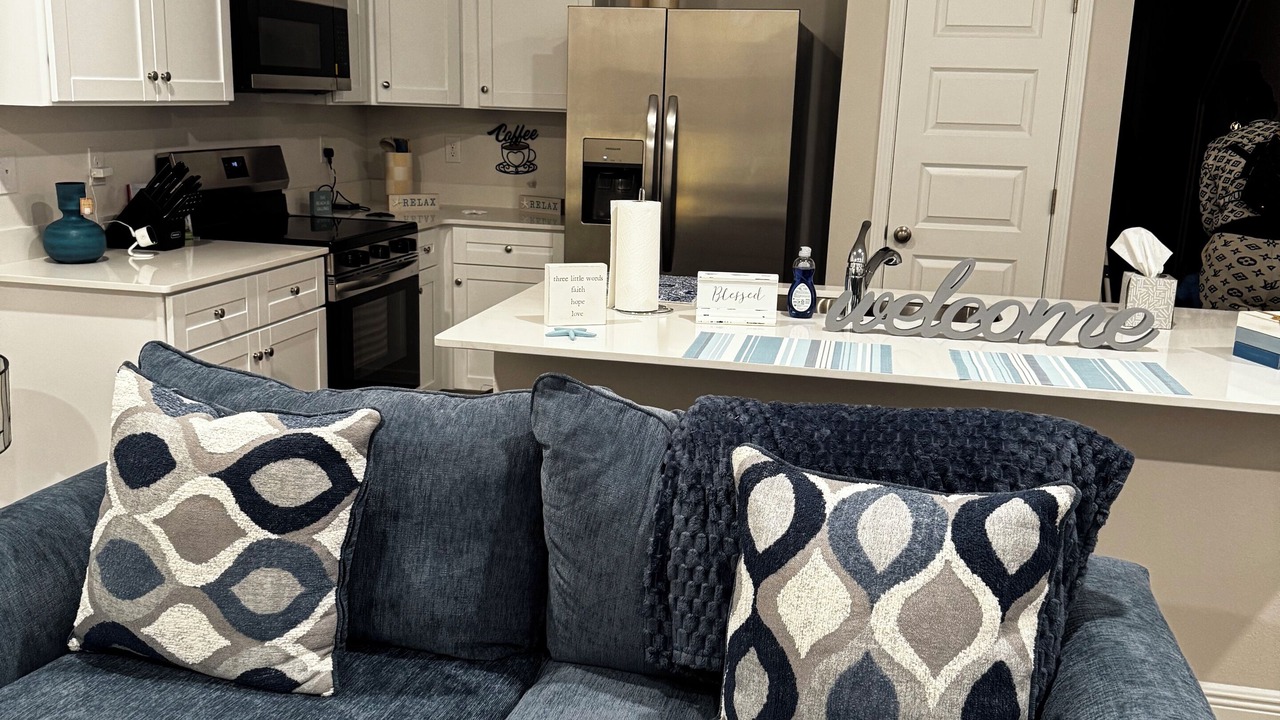 Photo of Livingroom in Milton