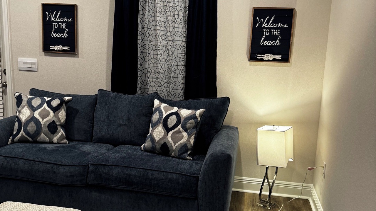 Photo of Livingroom in Milton