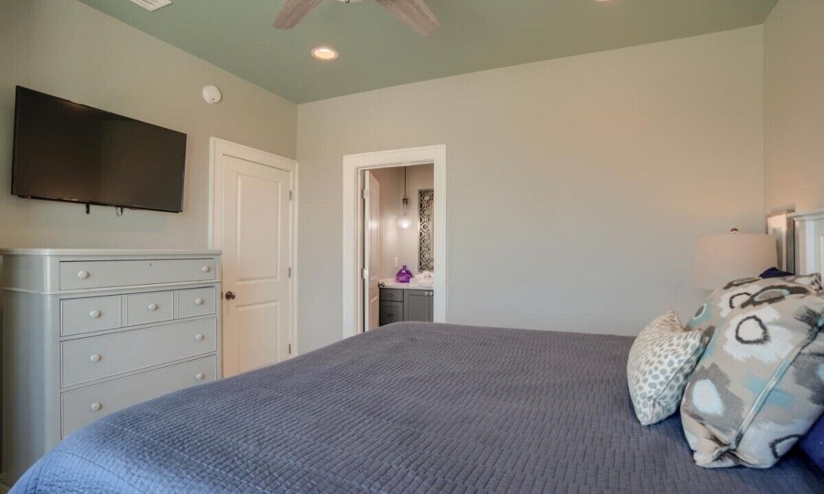 Photo of Bedroom in Fort Morgan