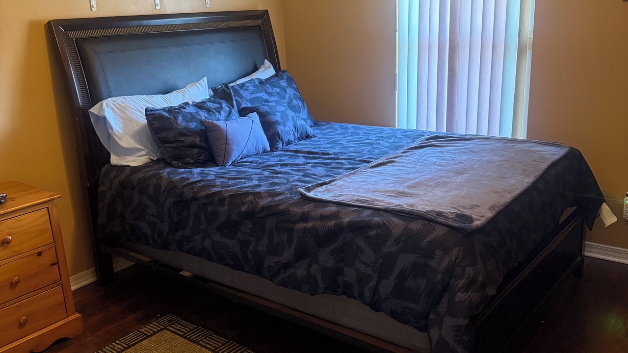 Photo of Bedroom in Brent