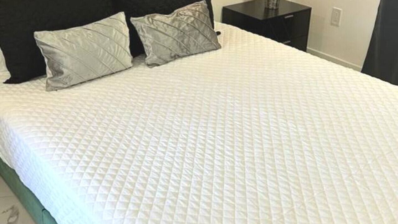 Photo of Bedroom in Fairview Shores