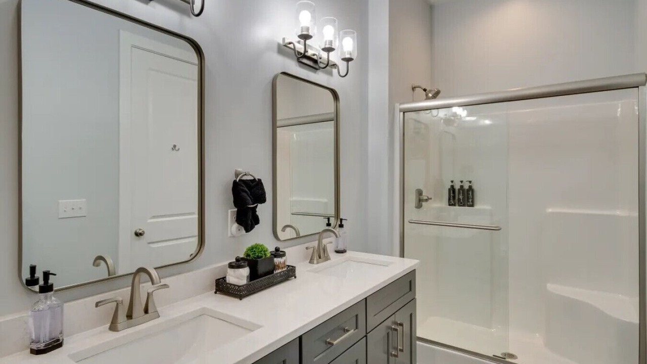 Photo of Bathroom in Mississippi City