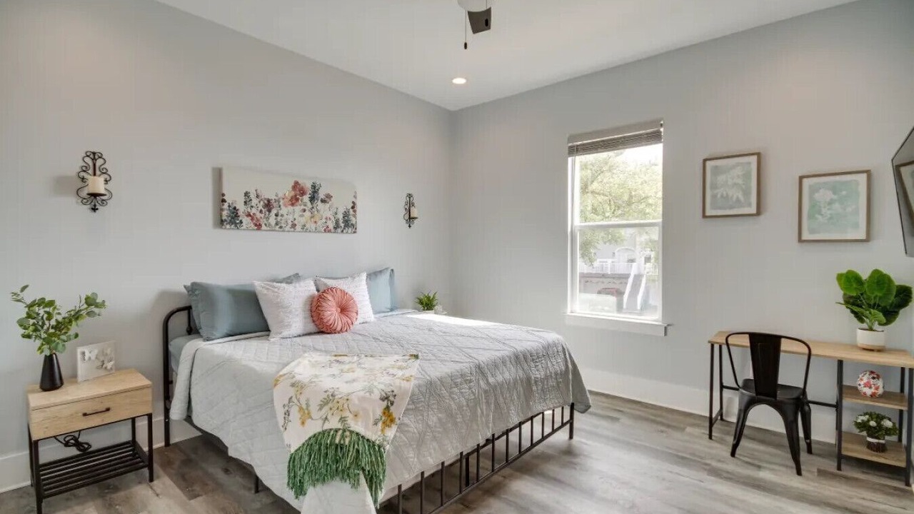 Photo of Bedroom in Mississippi City