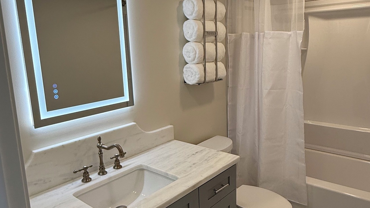 Photo of Bathroom in Daphne