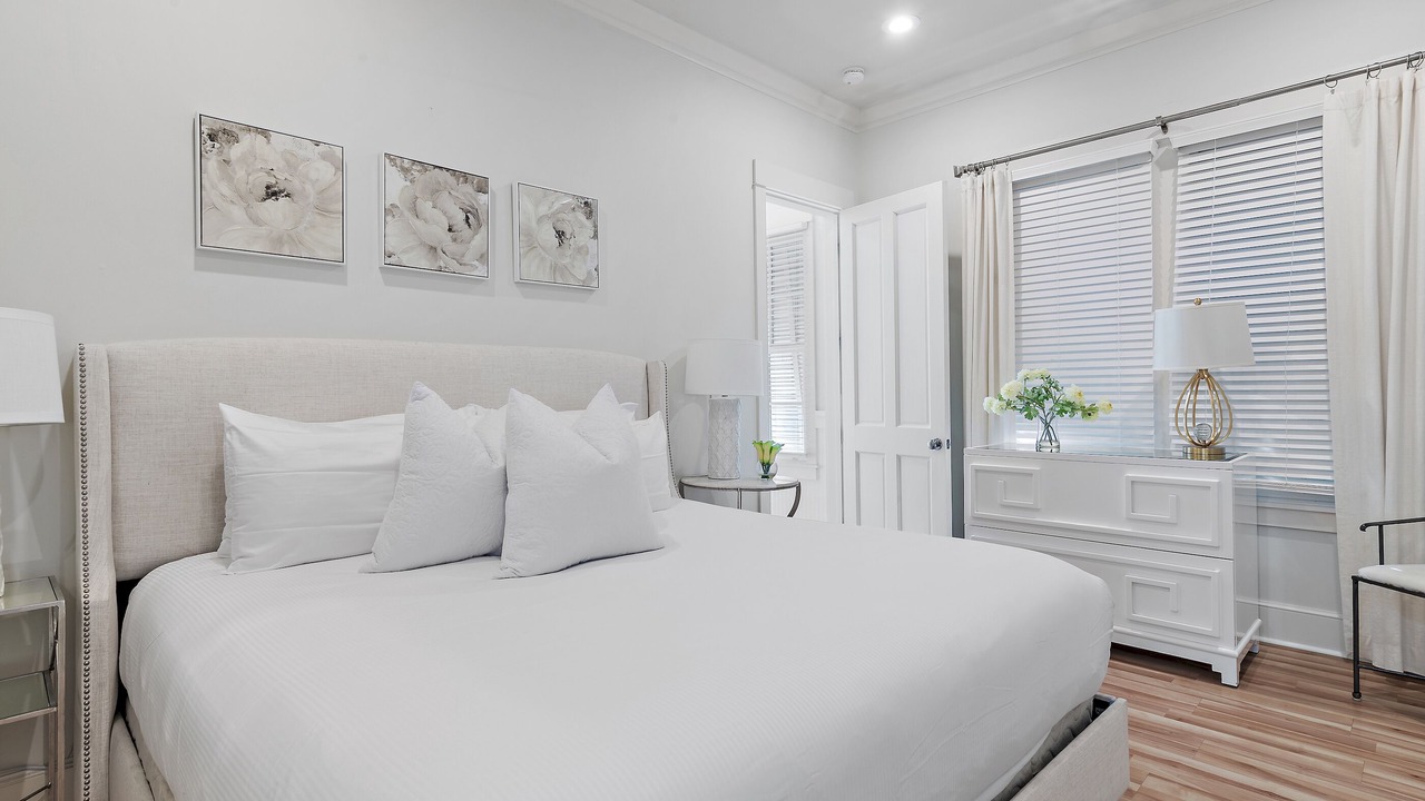 Photo of Bedroom in Cottage District