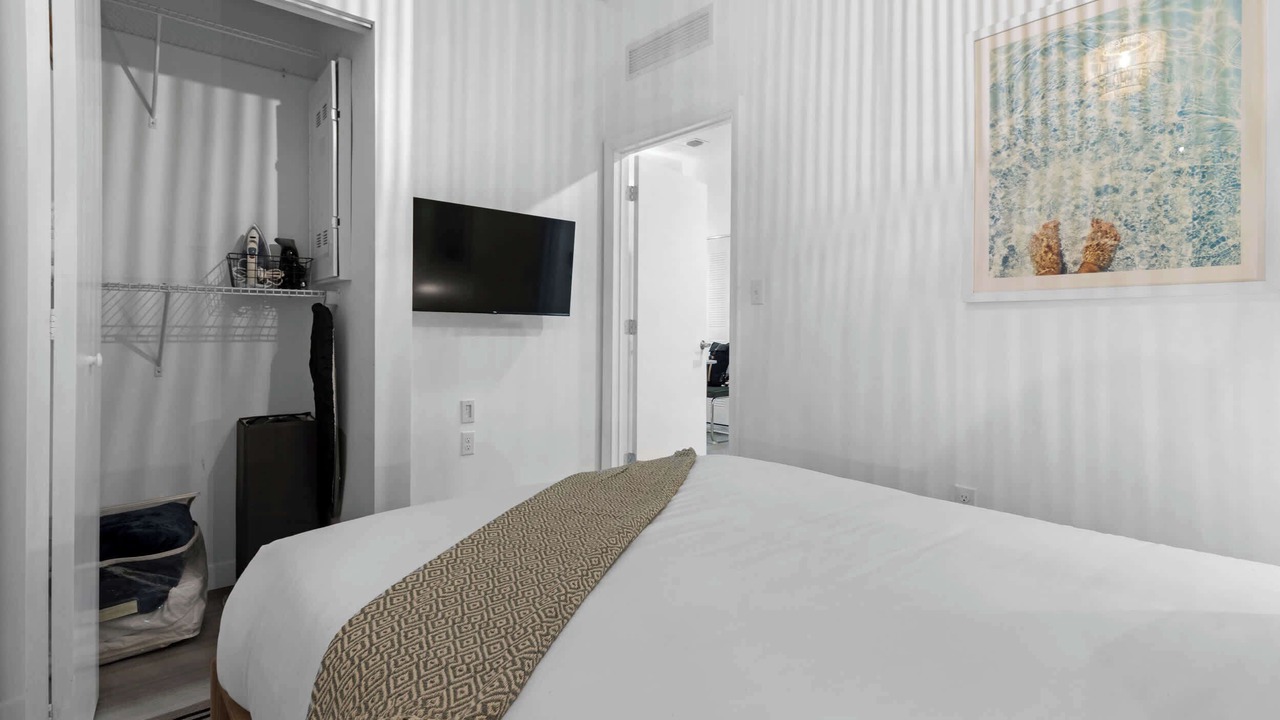 Photo of Bedroom in Wynwood Art District