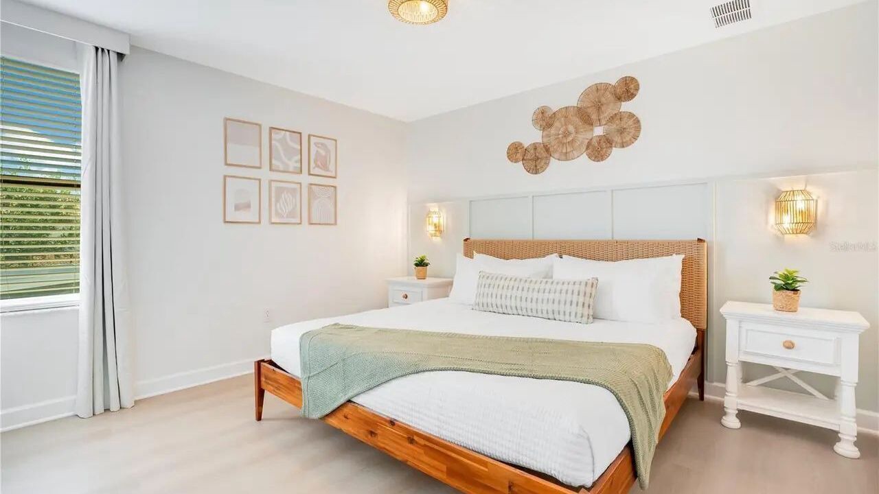 Photo of Bedroom in Davenport