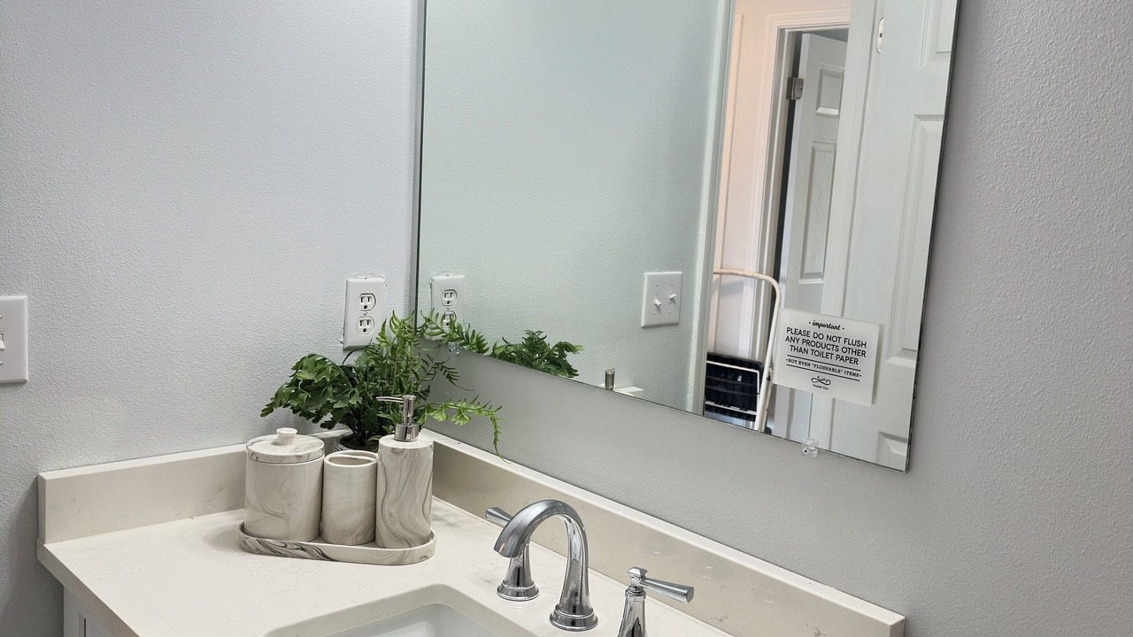 Photo of Bathroom in Southeast Pensacola
