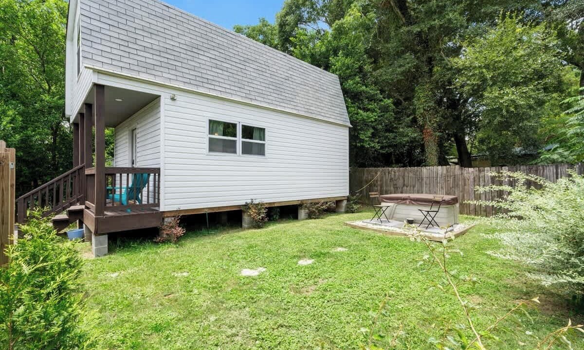 Photo of Outdoor in Bellview