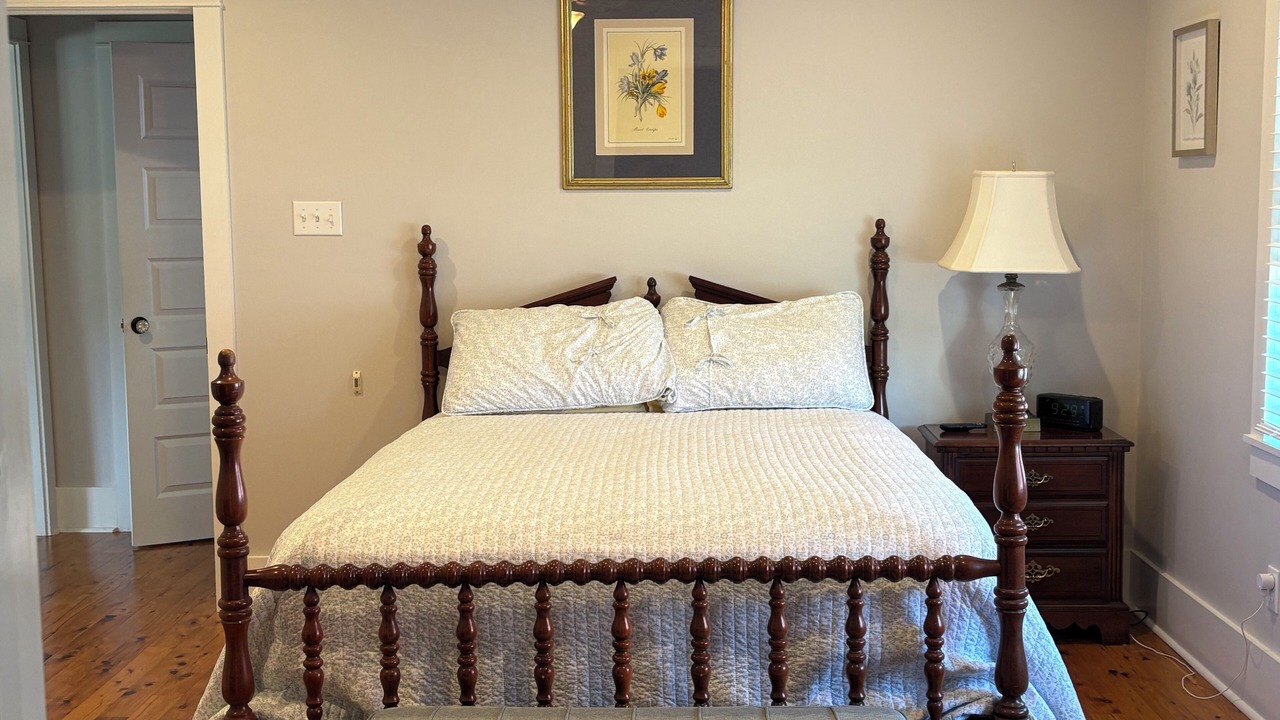 Photo of Bedroom in Old Town