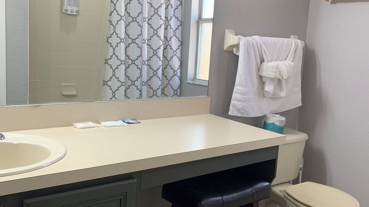 Photo of Bathroom in Regal Palms