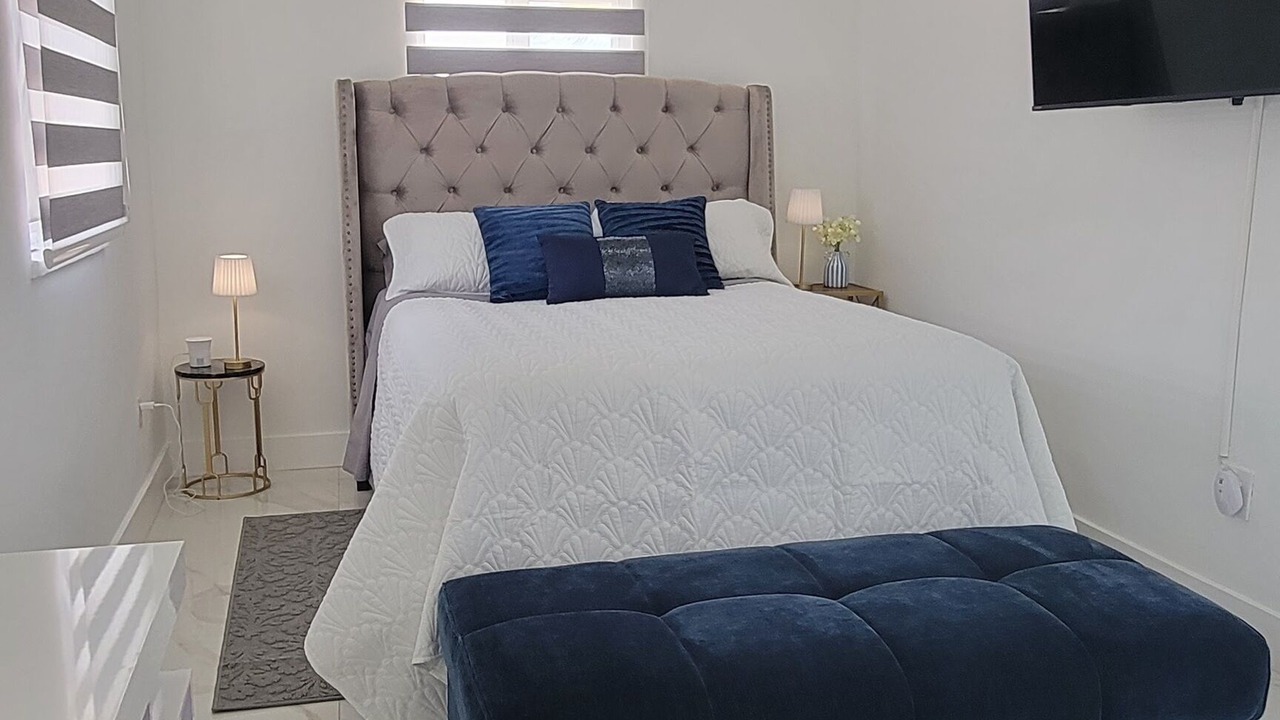 Photo of Bedroom in Miami Gardens