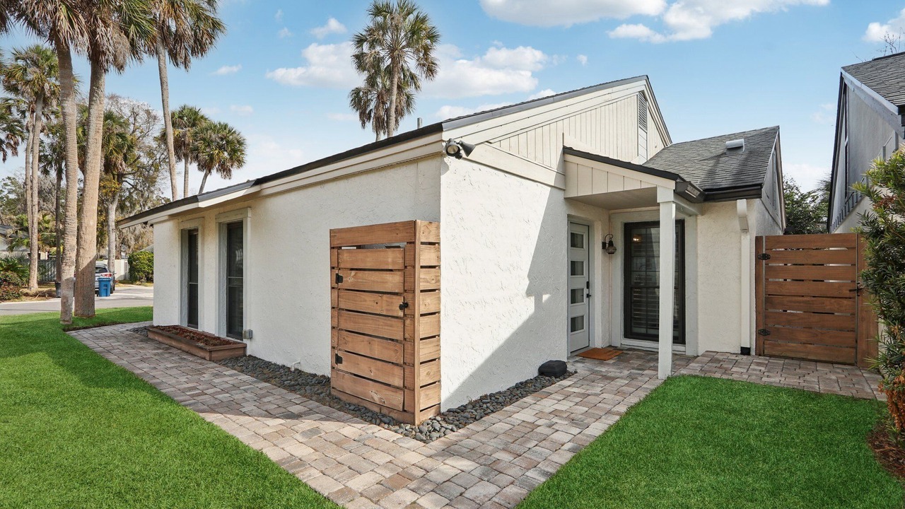 Photo of Outdoor in Palm Valley