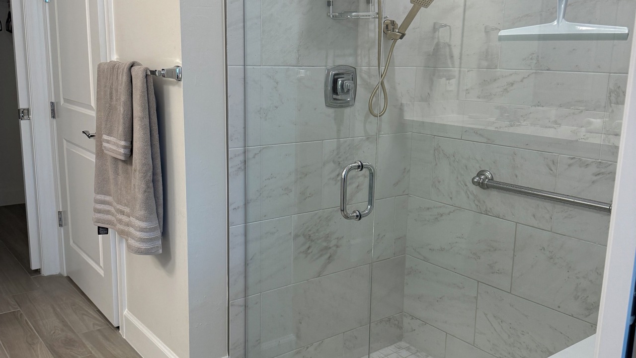 Photo of Bathroom in Biggar