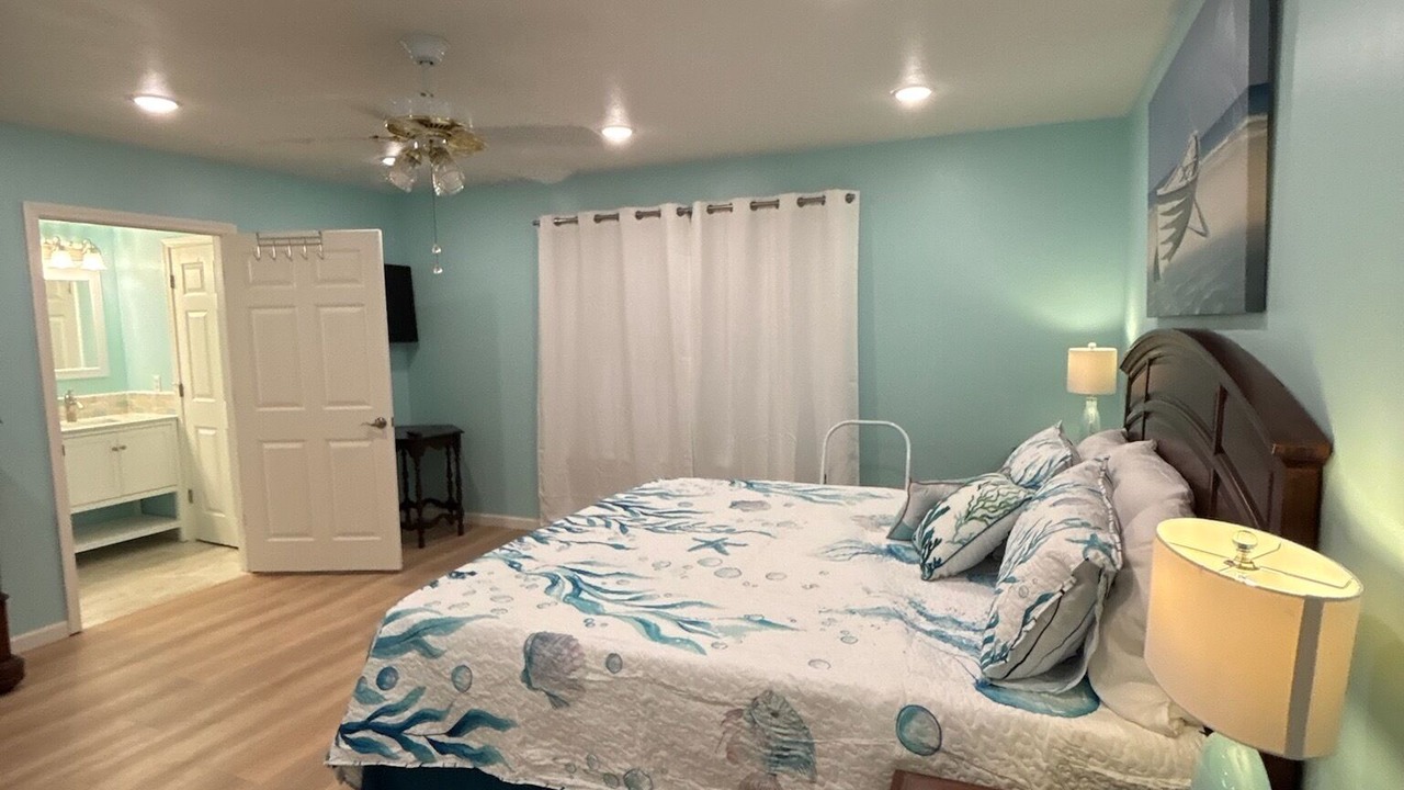 Photo of Bedroom in Daphne