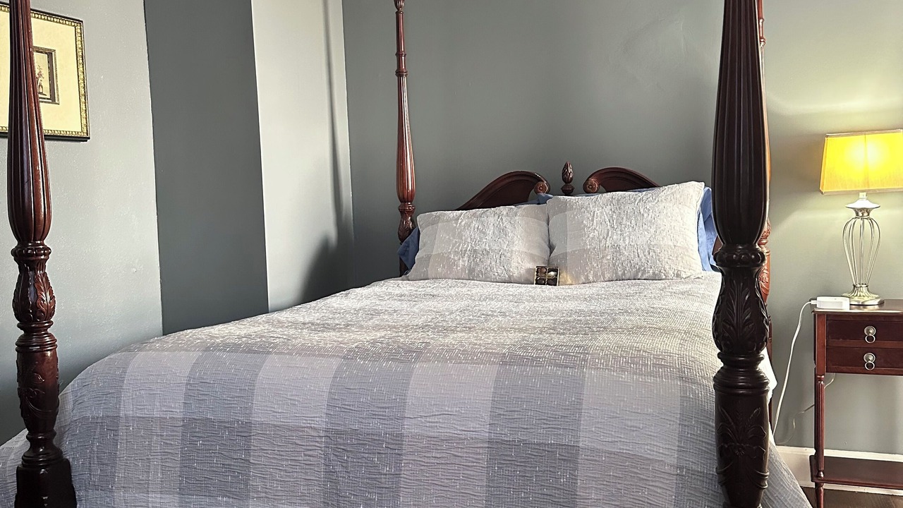 Photo of Bedroom in Central Business District
