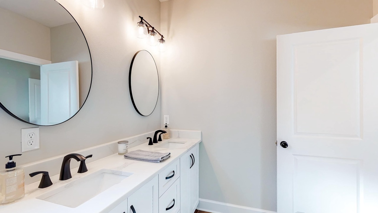 Photo of Bathroom in South Pensacola