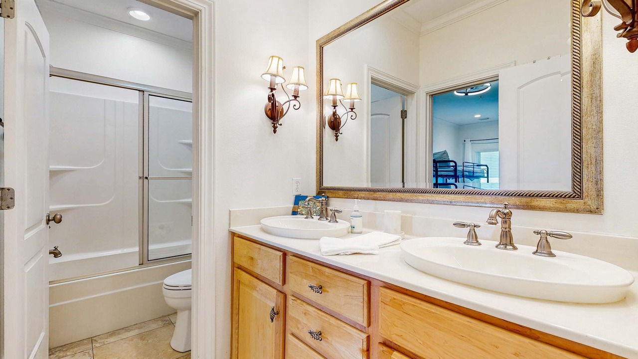 Photo of Bathroom in Villa Segunda