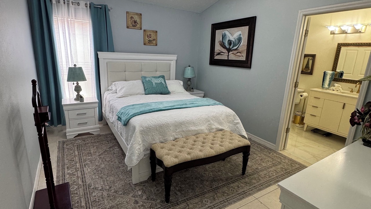 Photo of Bedroom in Carrollwood