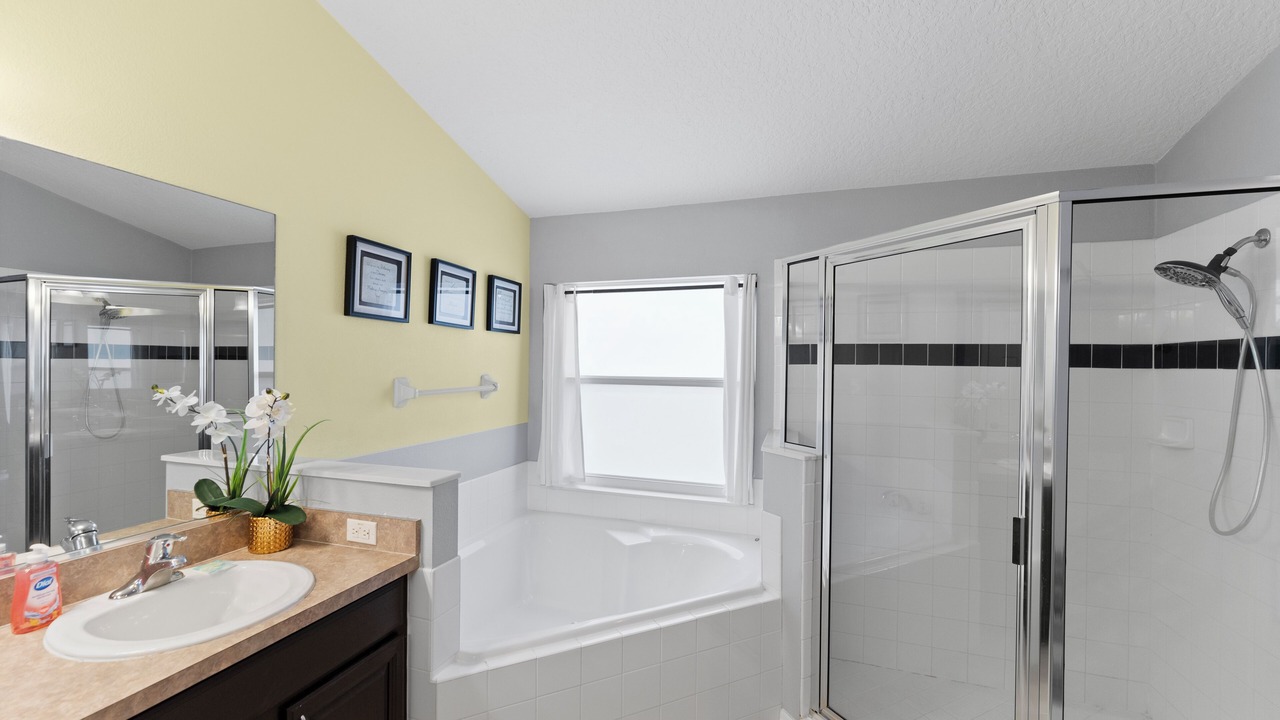 Photo of Bathroom in Legacy Park