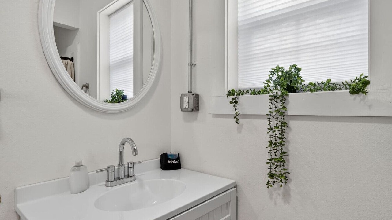 Photo of Bathroom in South Pensacola