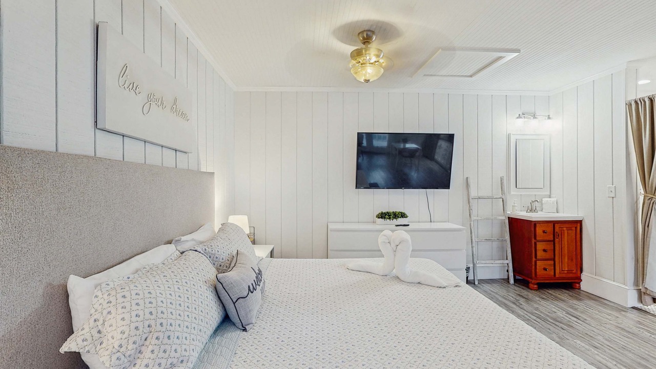 Photo of Bedroom in South Seminole Heights