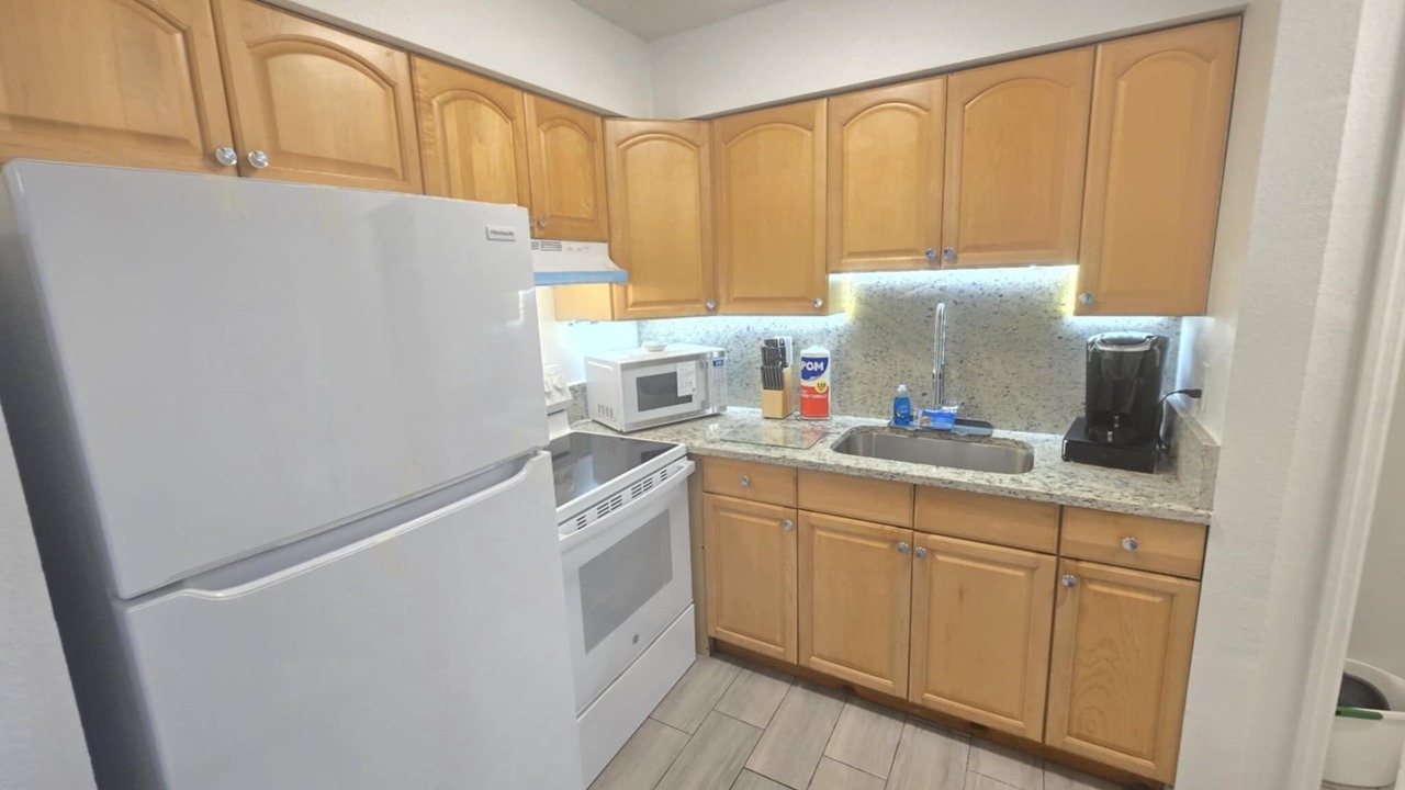 Photo of Kitchen in Bearss Plaza