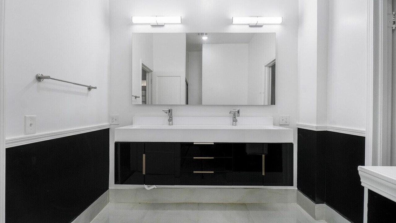 Photo of Bathroom in Montgomery