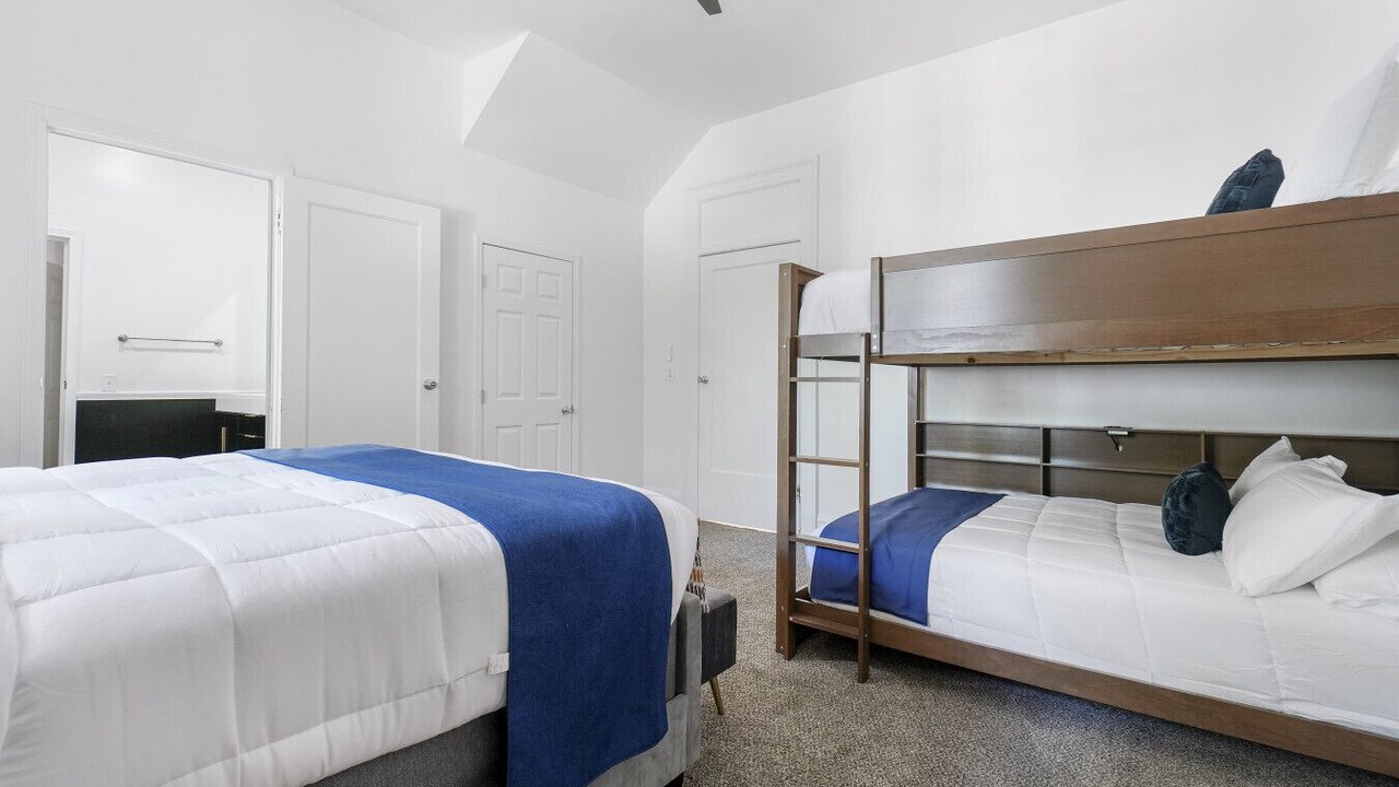 Photo of Bedroom in Montgomery