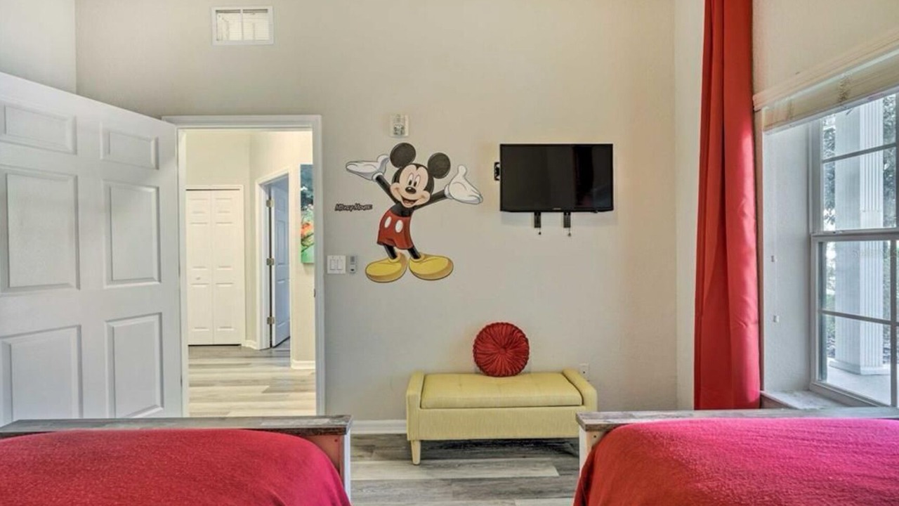 Photo of Bedroom in Bahama Bay