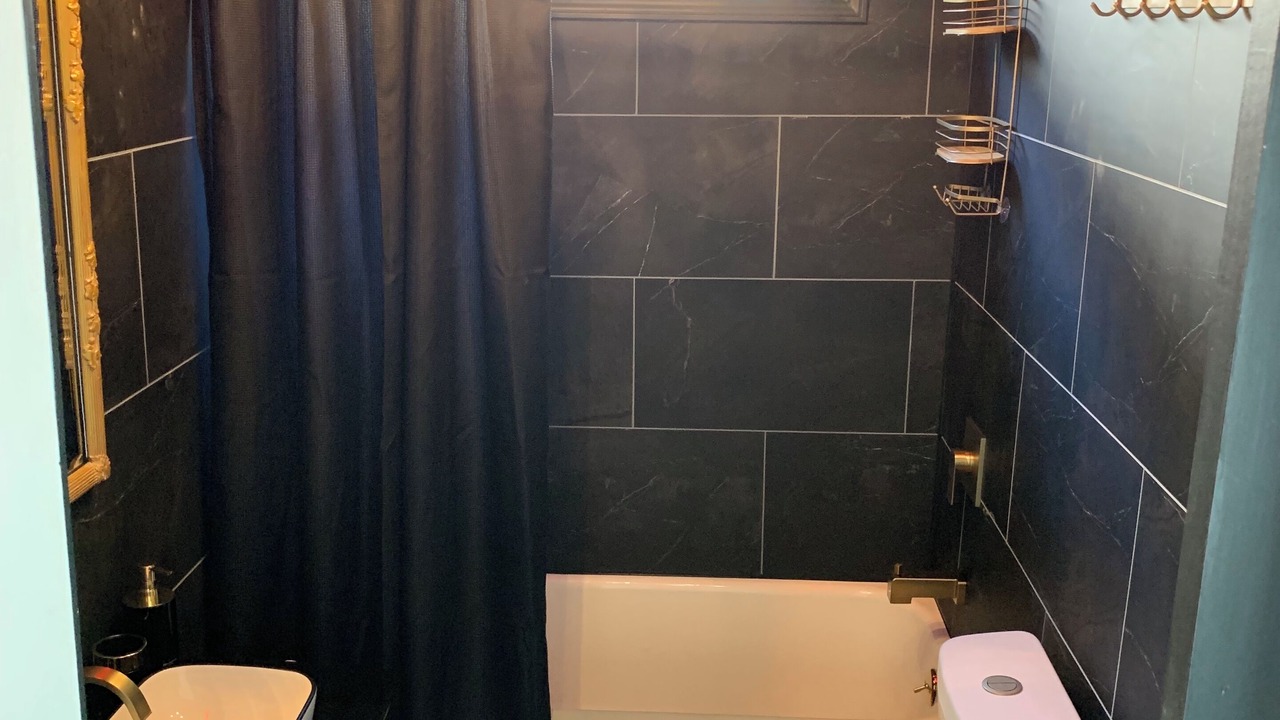 Photo of Bathroom in Tuscaloosa