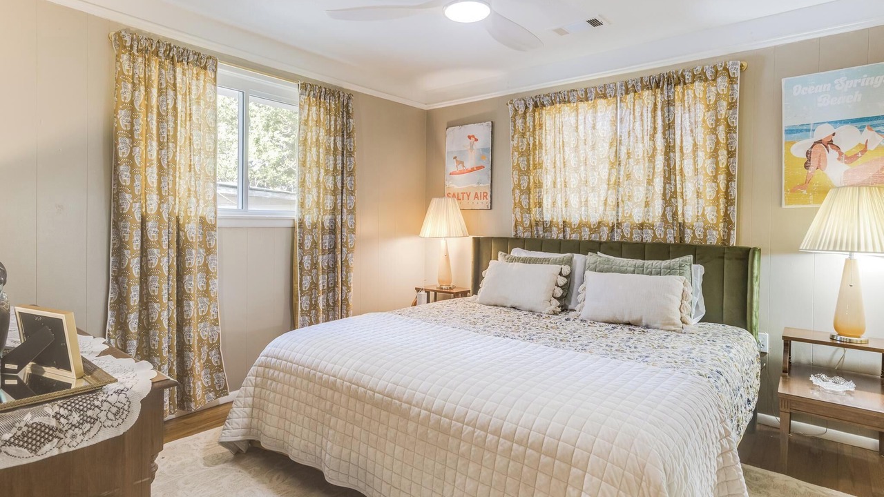 Photo of Bedroom in Biloxi
