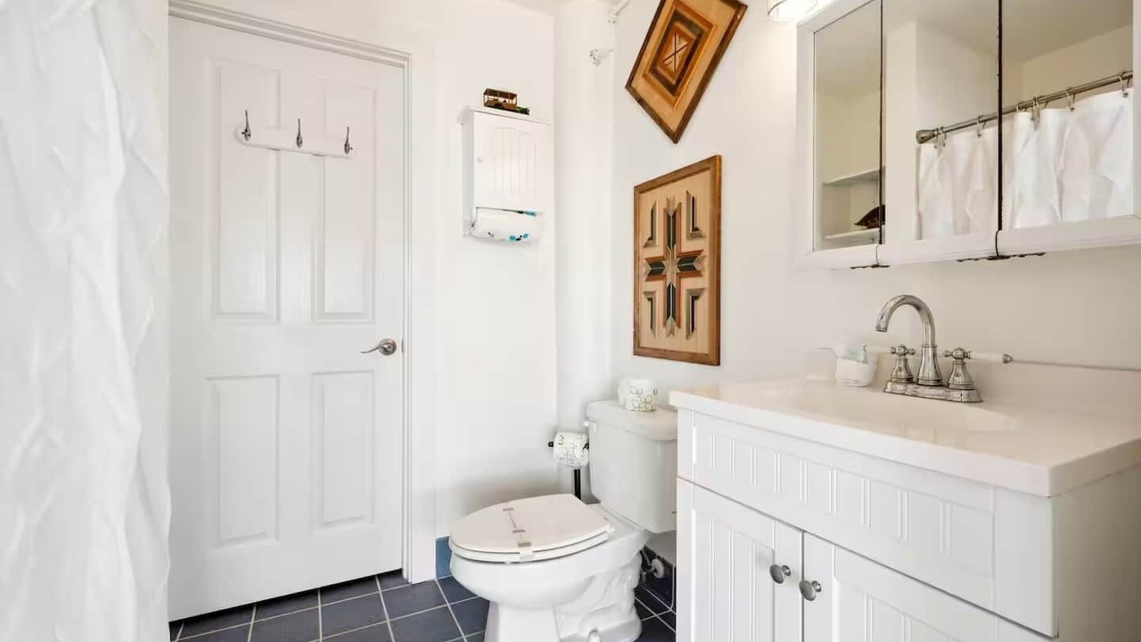 Photo of Bathroom in Royal Lagoons