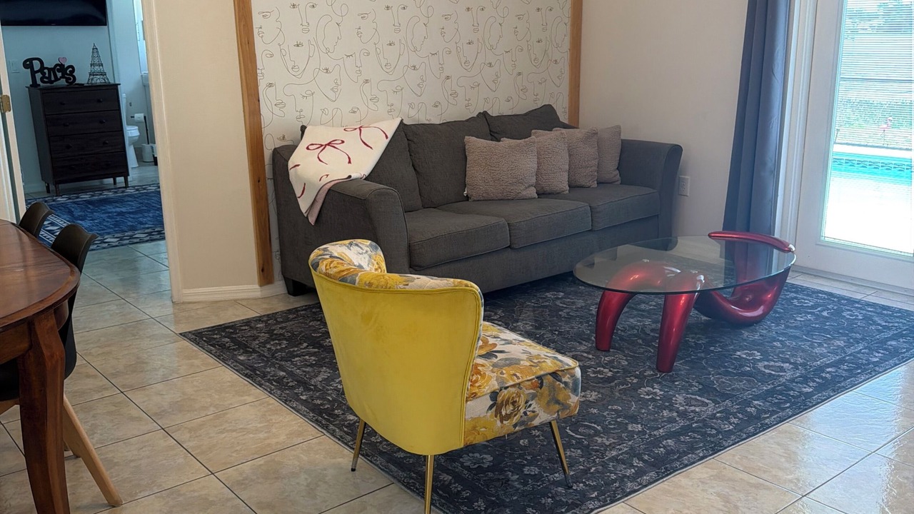 Photo of Livingroom in Sunridge Woods