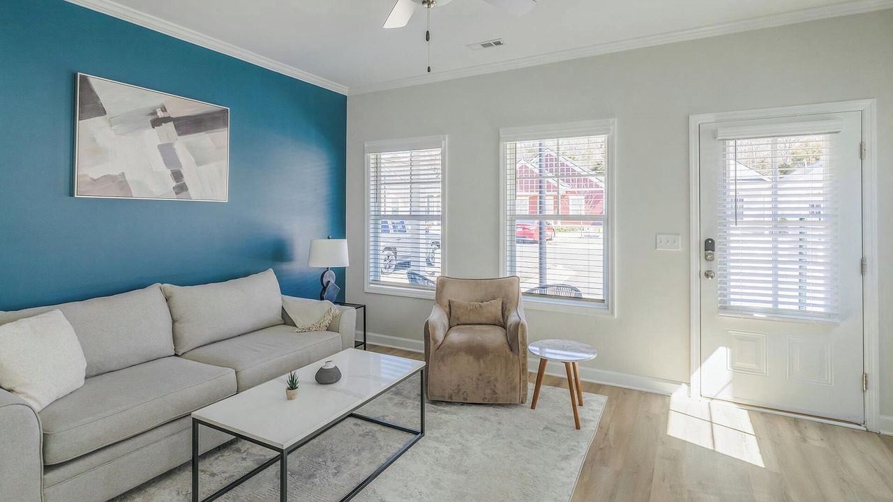 Photo of Livingroom in Huntsville