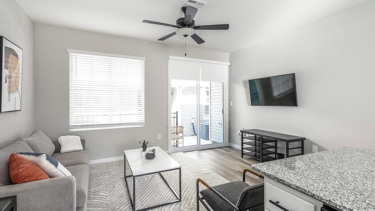 Photo of Livingroom in Madison