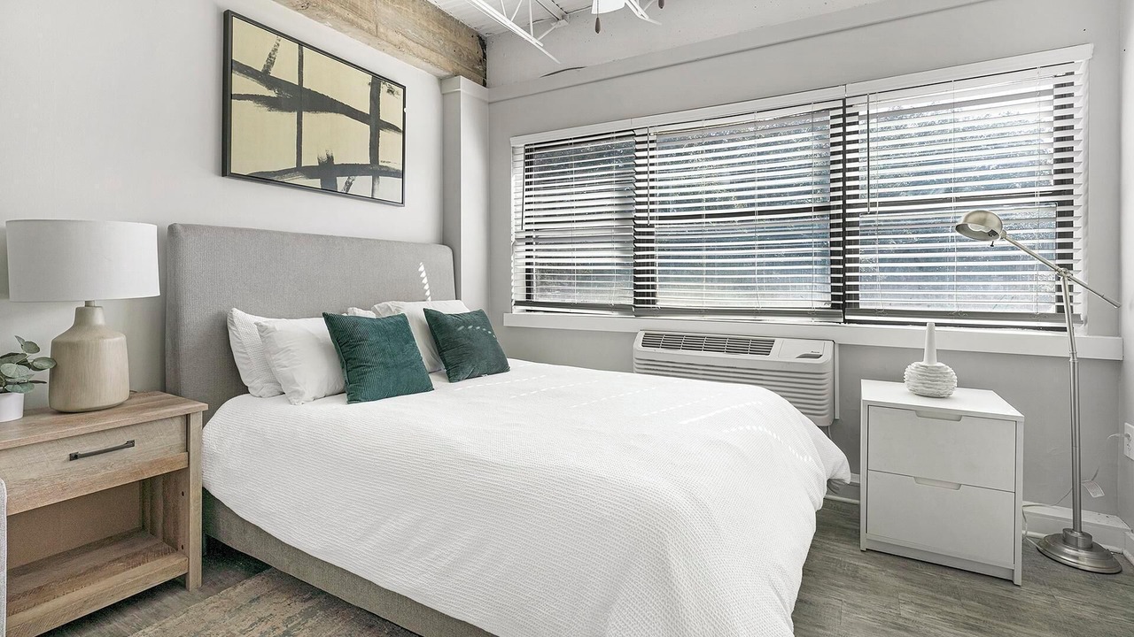 Photo of Bedroom in Central Business District