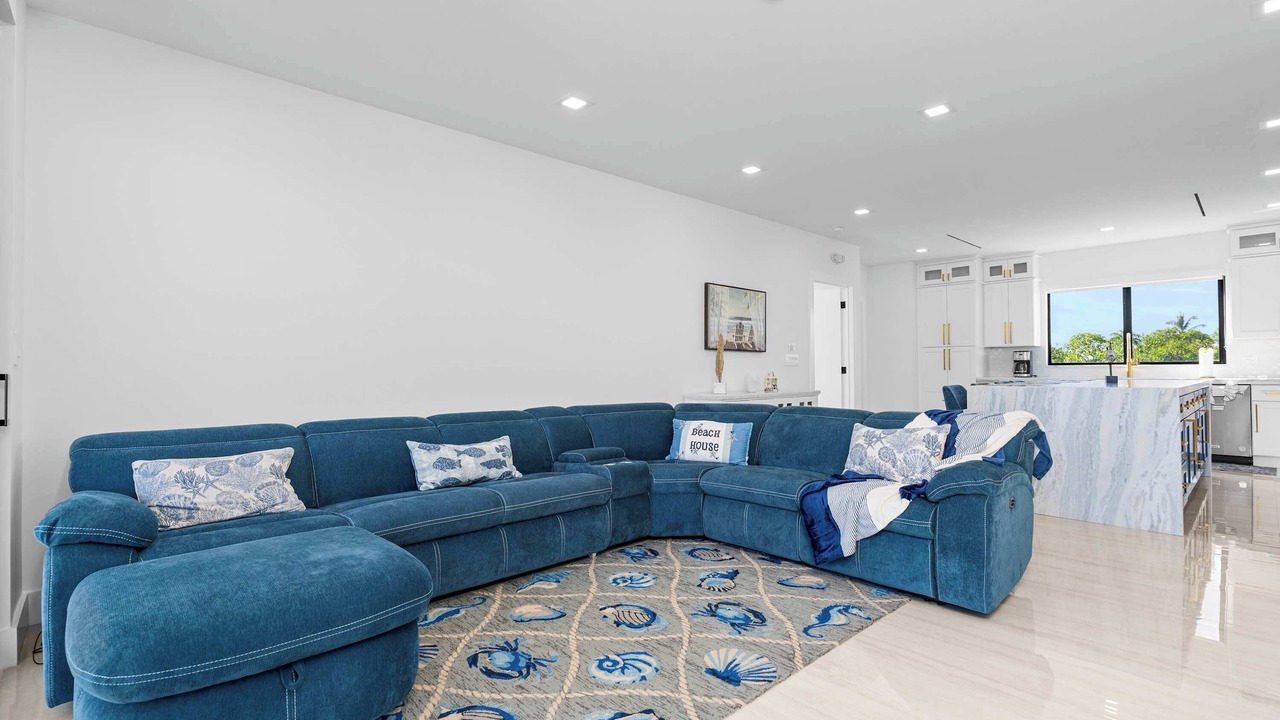 Photo of Livingroom in Marathon