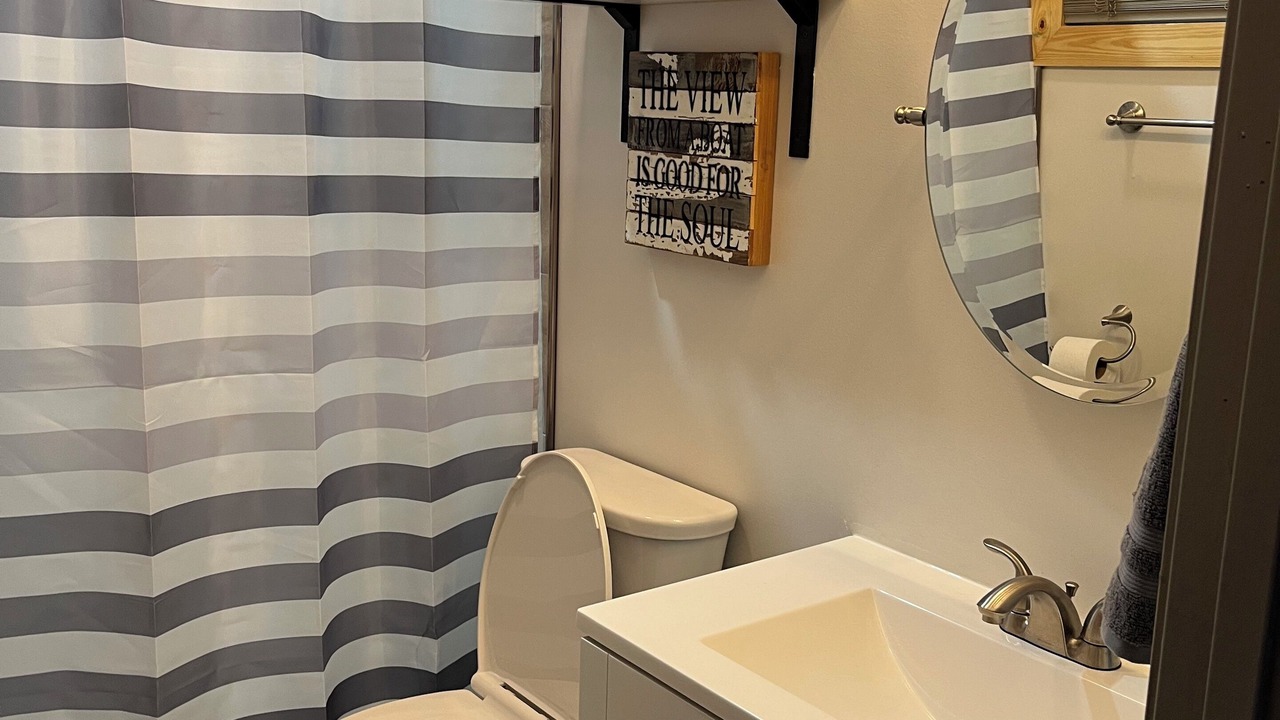 Photo of Bathroom in Scottsboro