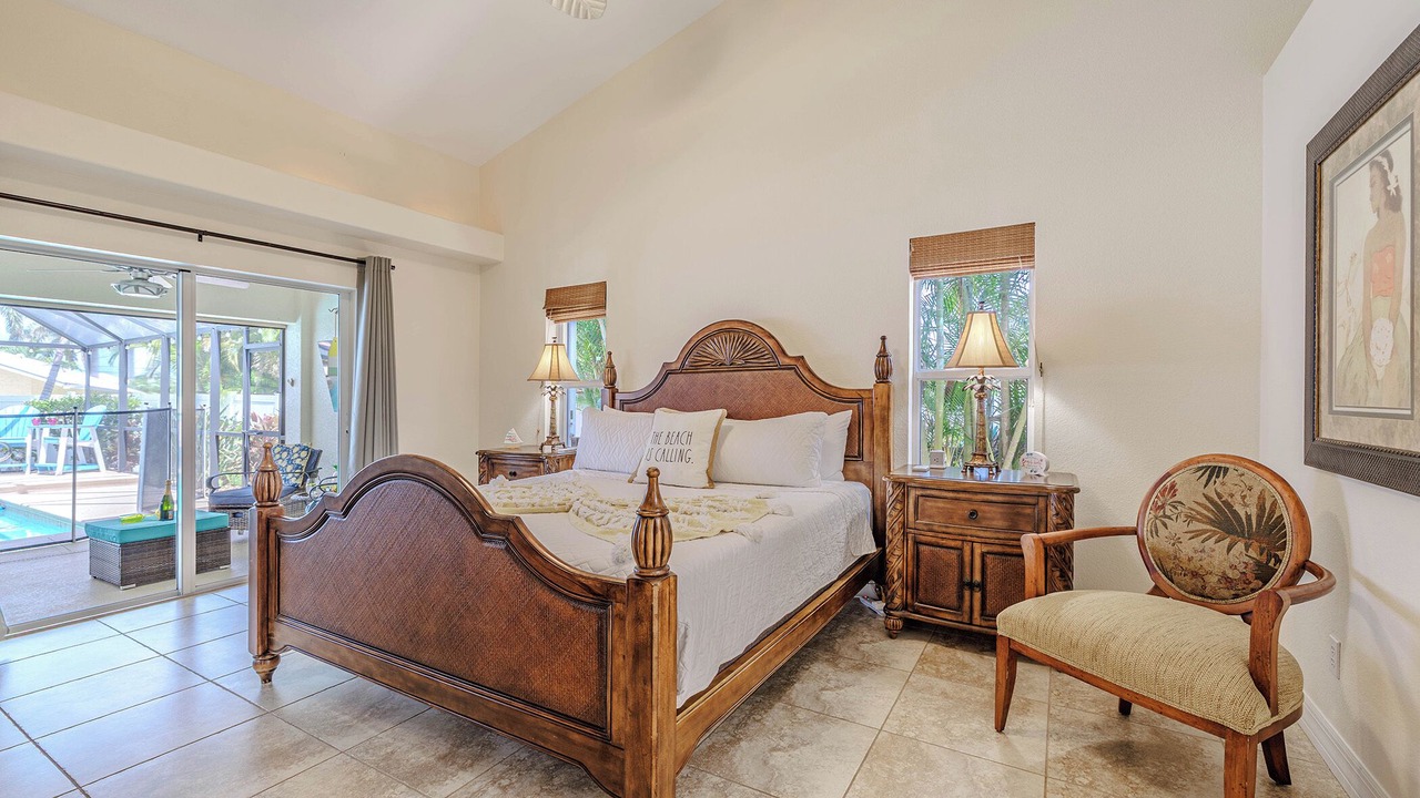 Photo of Bedroom in Caloosahatchee