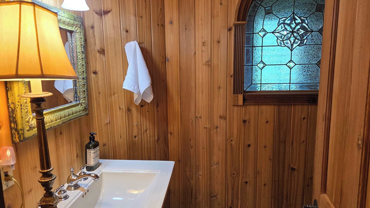 Photo of Bathroom in Alexander City