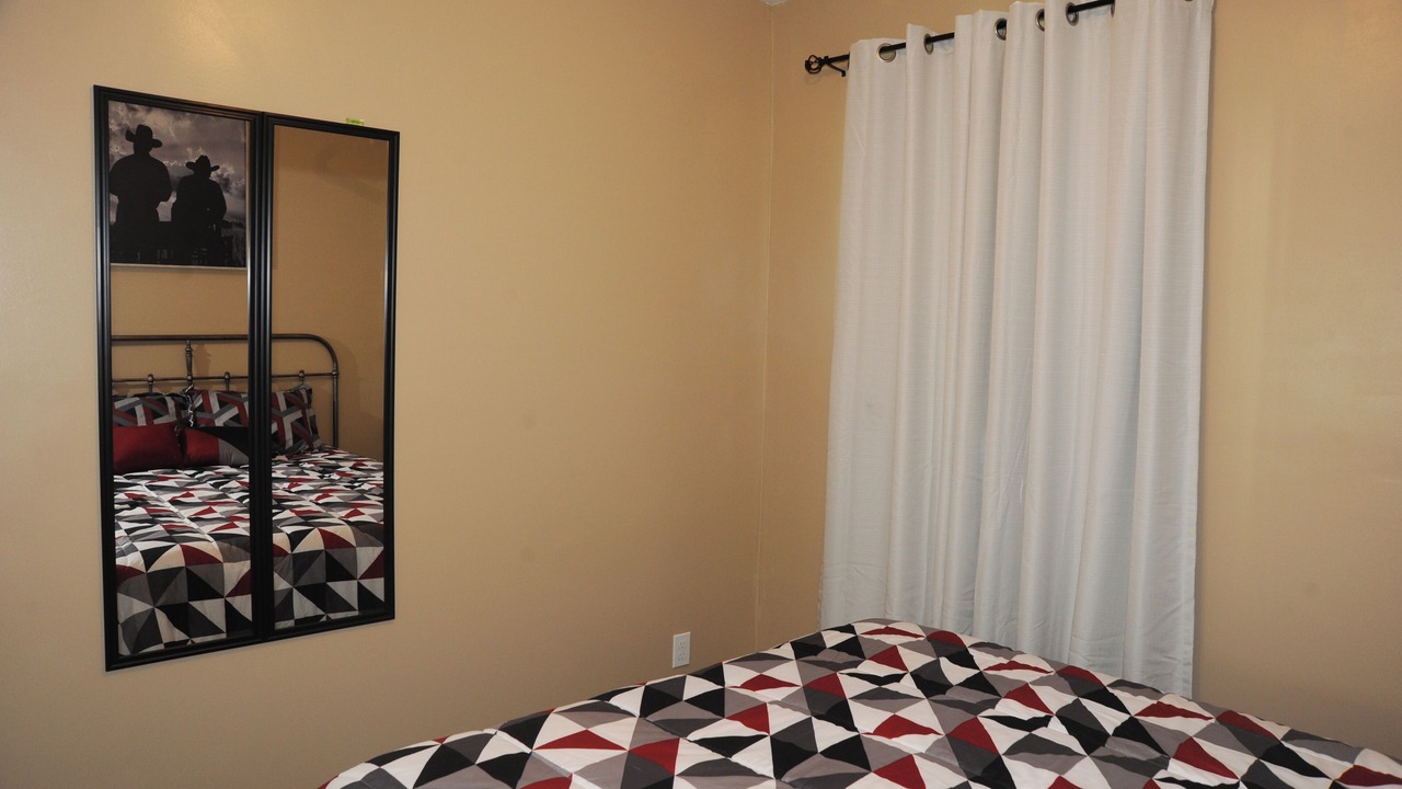 Photo of Bedroom in Hazel Green
