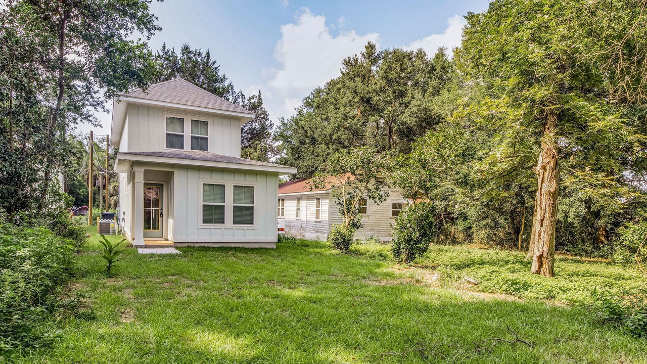 Photo of Outdoor in Southeast Pensacola