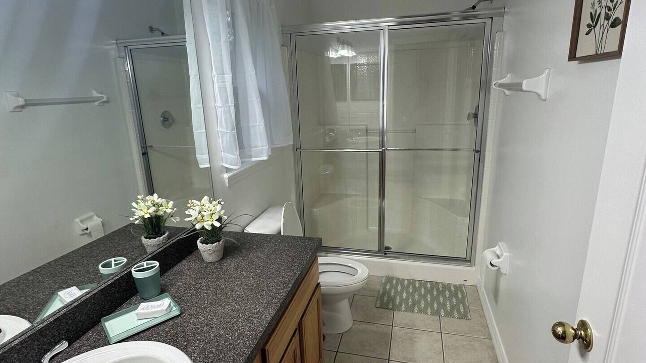 Photo of Bathroom in Sandy Ridge