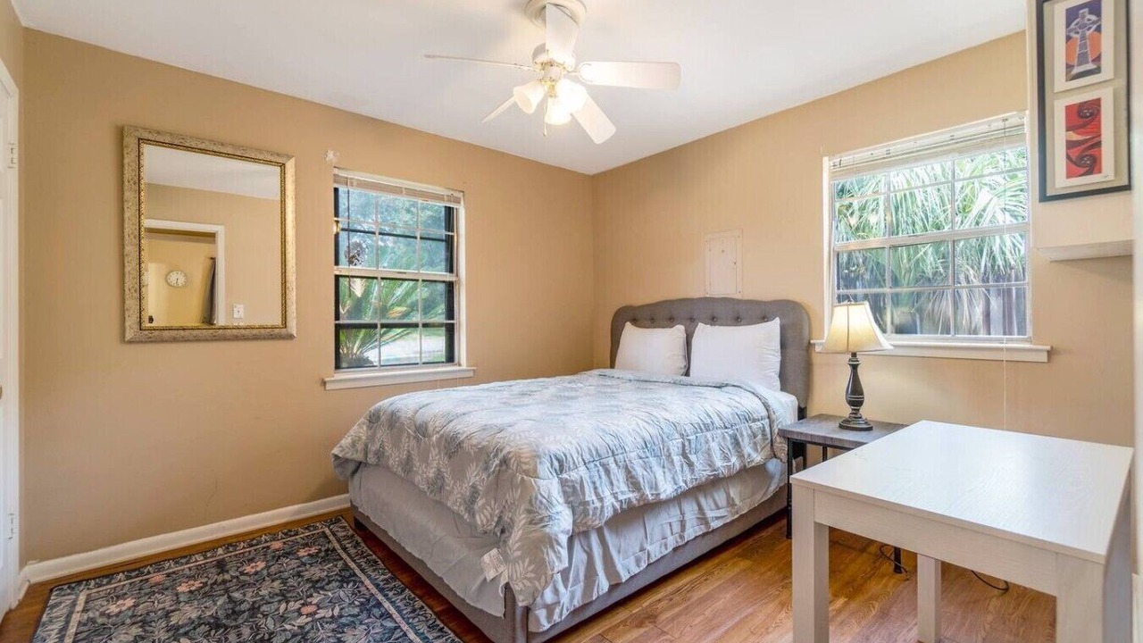 Photo of Bedroom in East Pensacola Heights